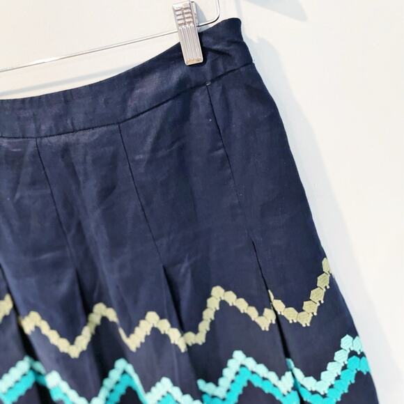 💗 3/$10 💗 Dress Barn Linen Pleated Chevron Skirt Navy Blue Size 10 EUC - Picture 8 of 12